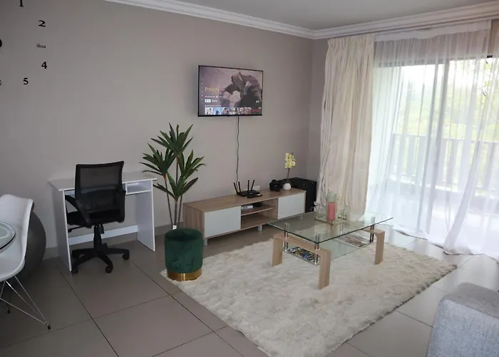 Luxury & Secure Apartment - Fourways