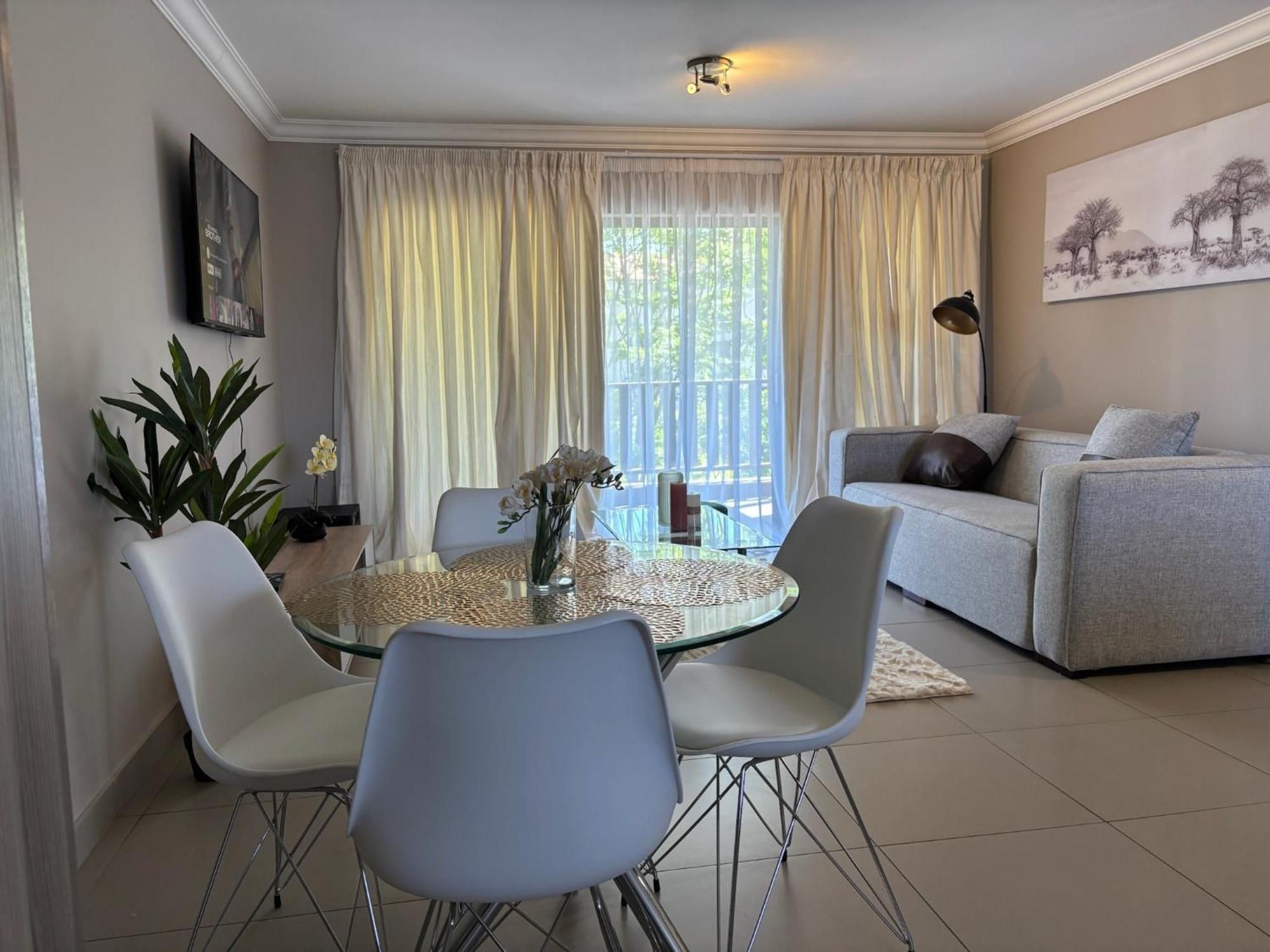 Luxury & Secure - Fourways Apartment *